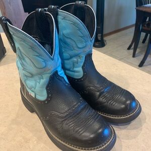 Justin Gypsy Cowboy Boots women’s size 9.5